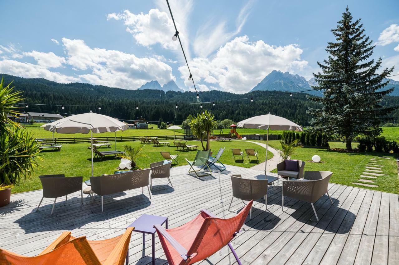 Helmhotel San Candido Exterior photo