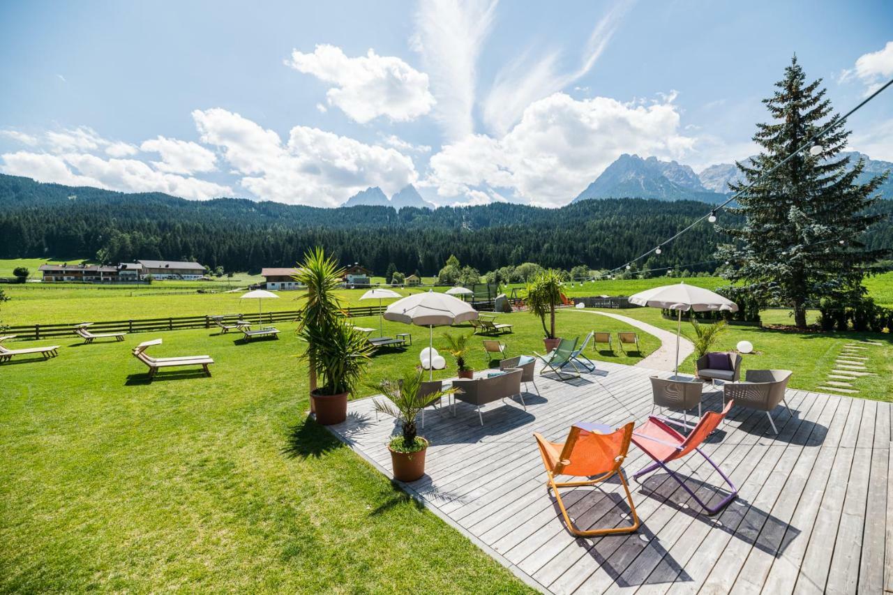 Helmhotel San Candido Exterior photo