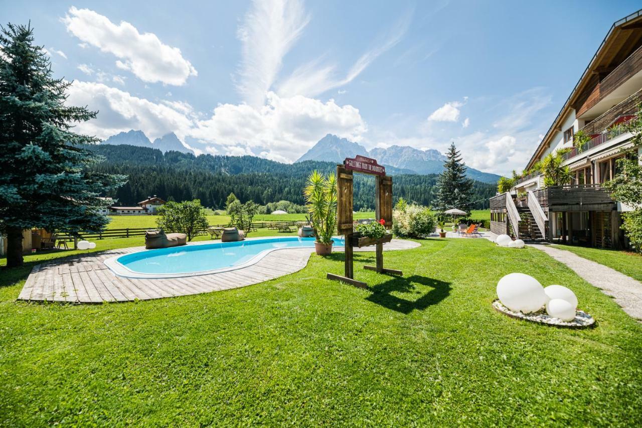 Helmhotel San Candido Exterior photo