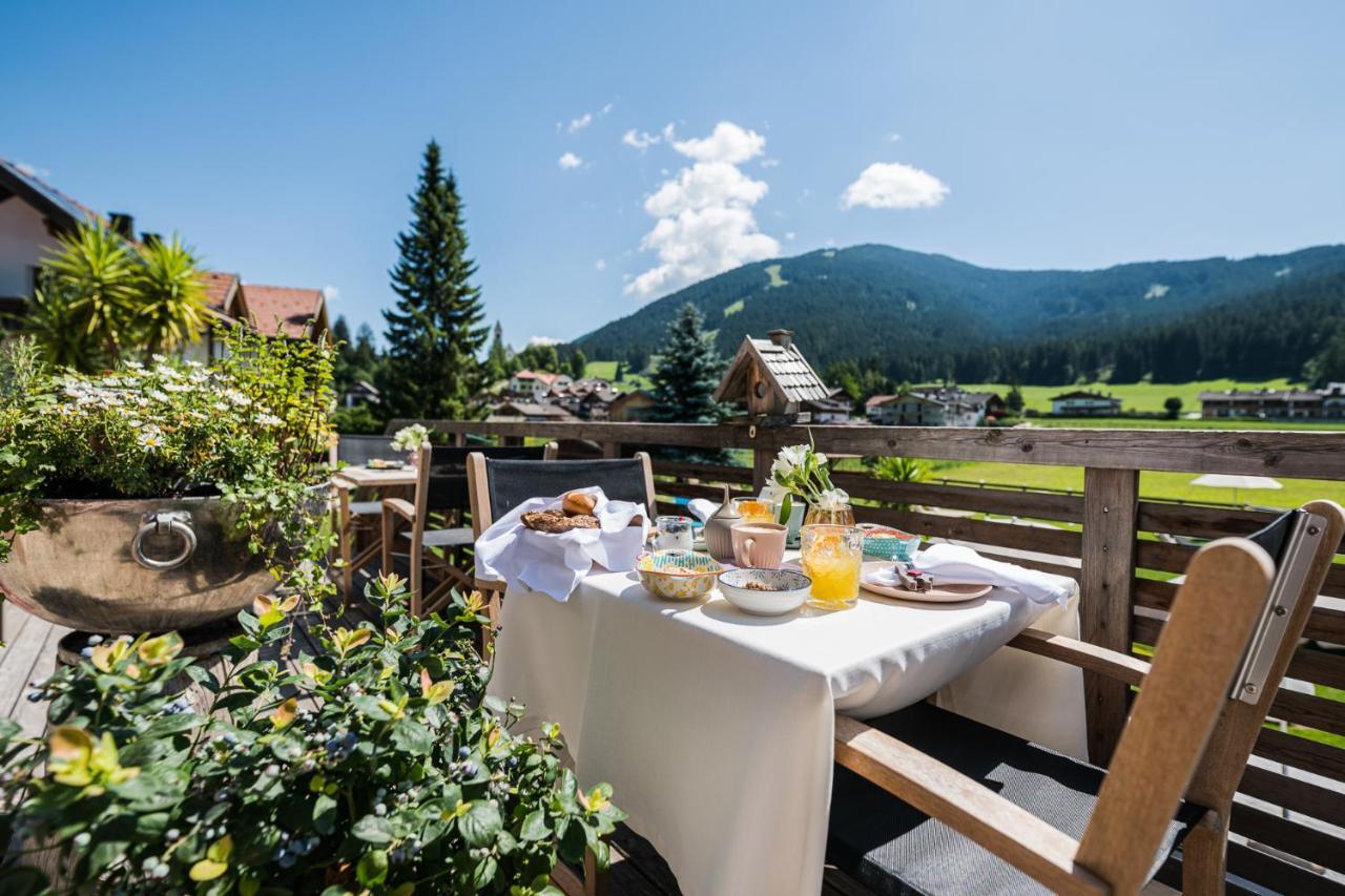 Helmhotel San Candido Exterior photo